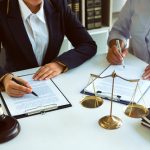 3 raisons de contacter un huissier de justice